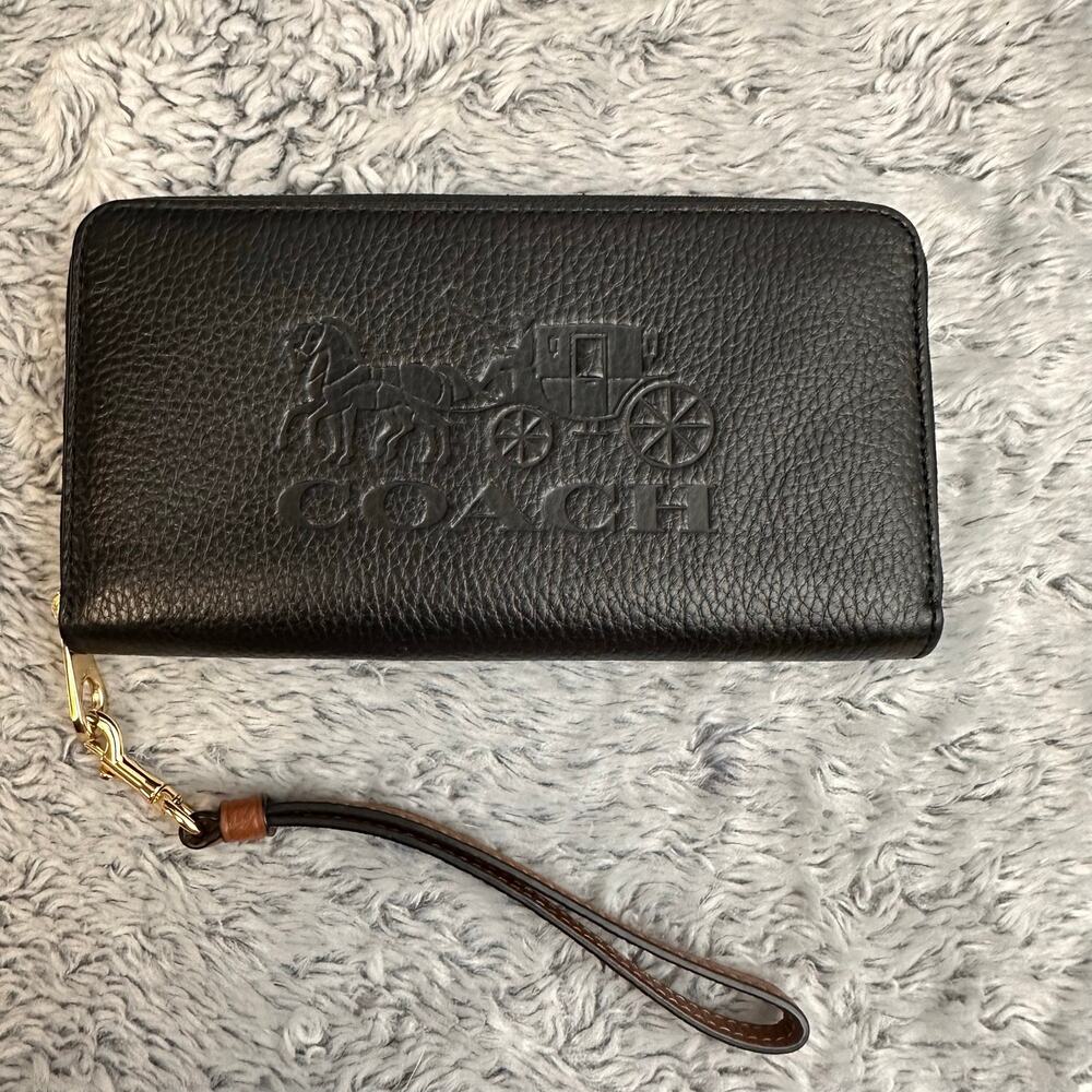 Coach Horse and Carriage Black Pebbeled Leather Long Zip Around Wallet - Picture 1 of 7